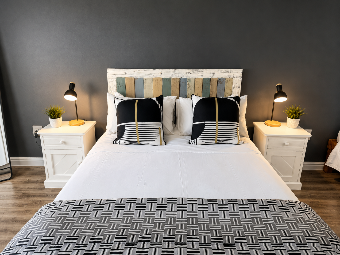 Bedroom (Open plan)