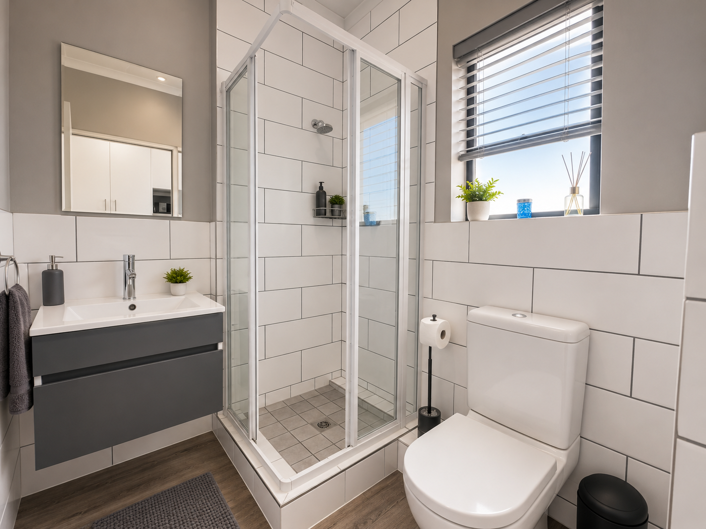 Bathroom (Studio)