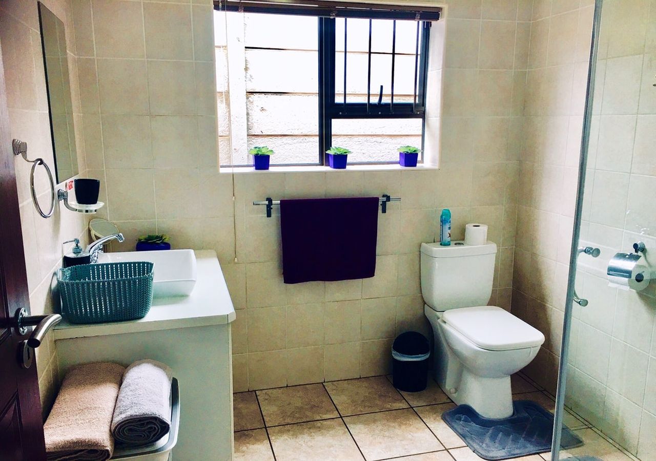 Azura Sleep - Studio