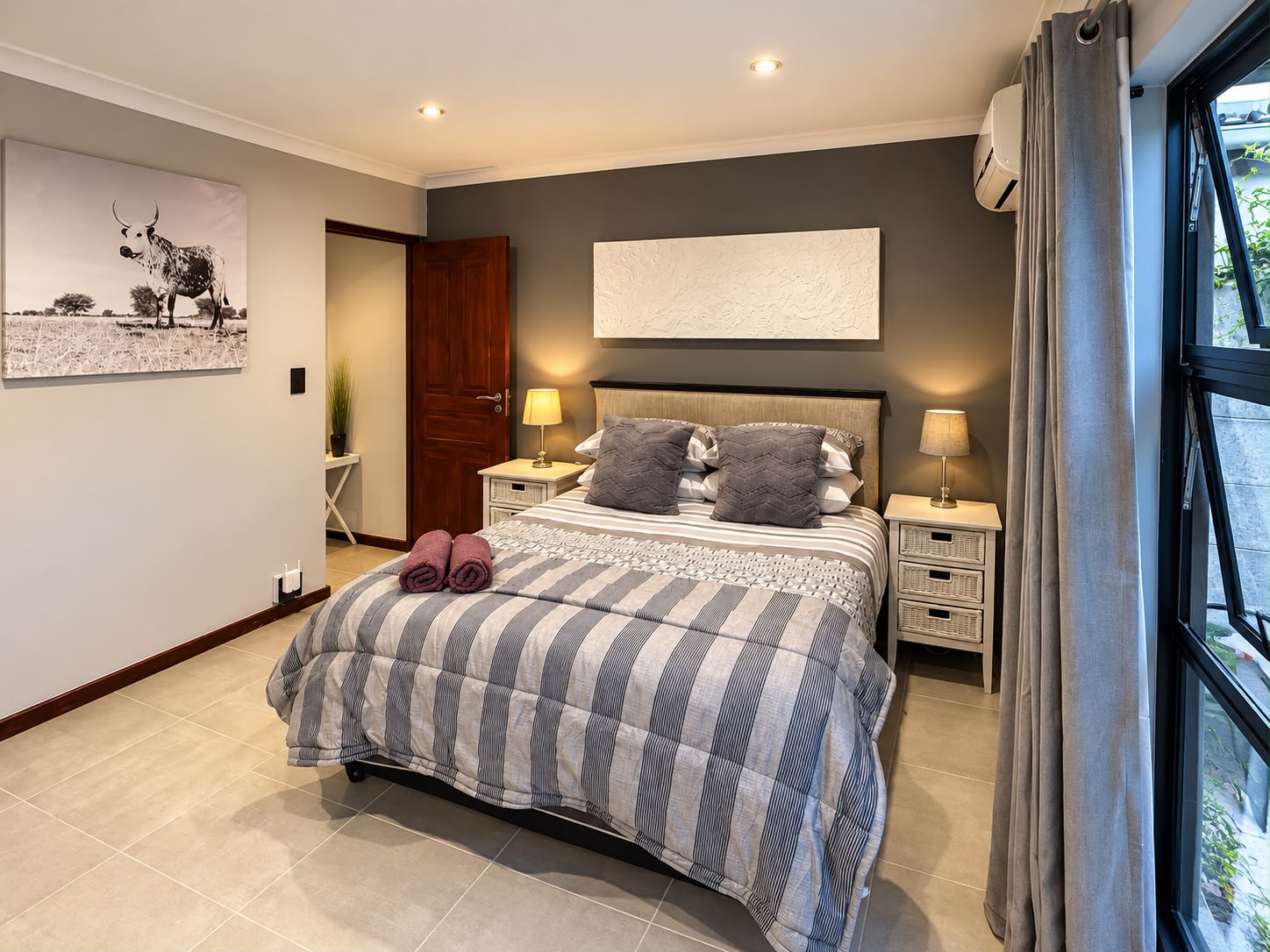 Azura Sleep - Studio